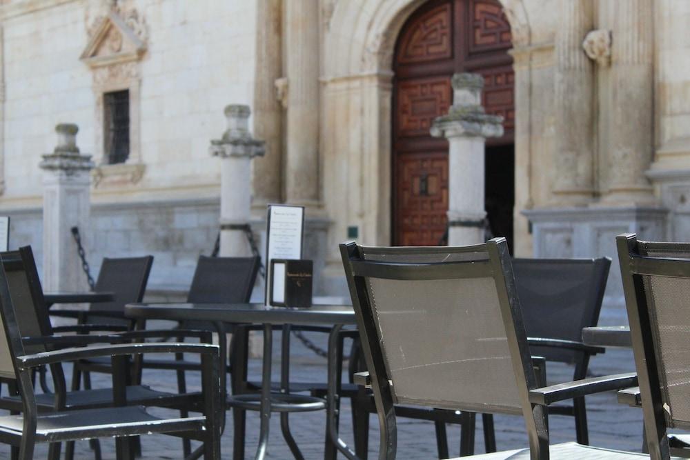 Hotel El Bedel Alcalá de Henares Exterior foto